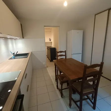 بيت للعطل Au Bord De Thau Maison De Charme Et Parc