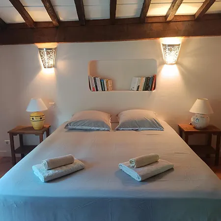 Au Bord De Thau Maison De Charme Et Parc * Marseillan (Herault)