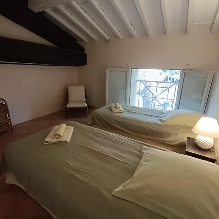 Au Bord De Thau Maison De Charme Et Parc Feriehus Marseillan (Herault)